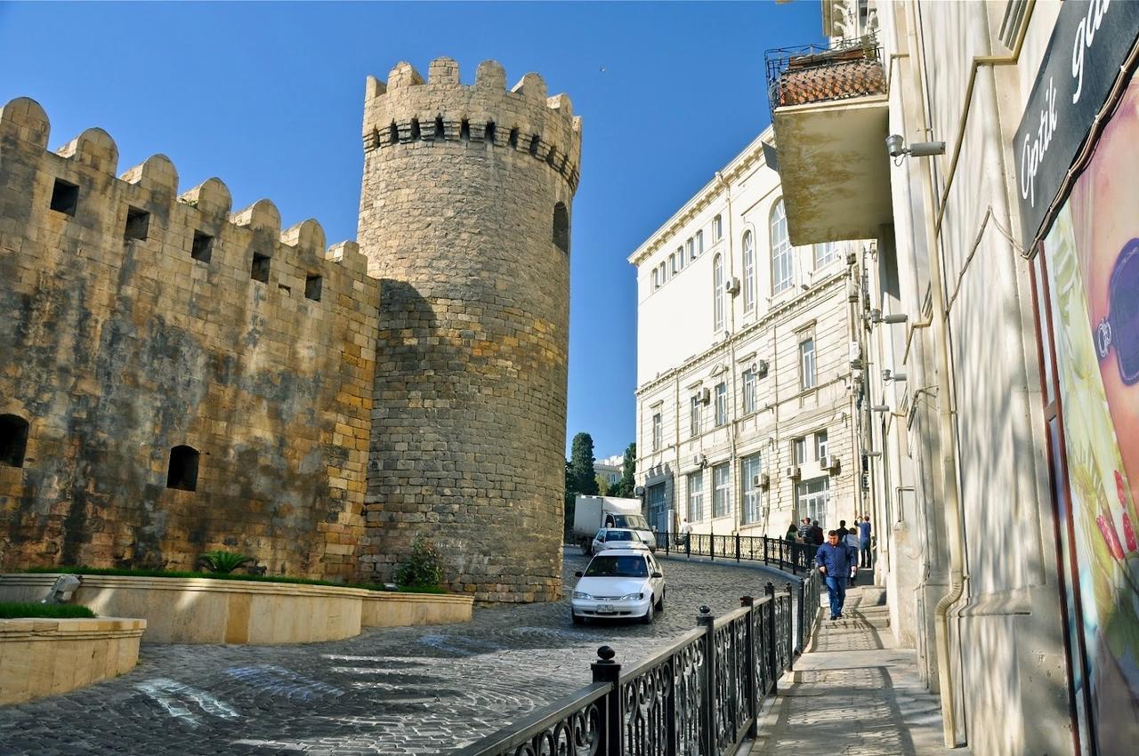 City Walls Hotel Baku Exteriör bild